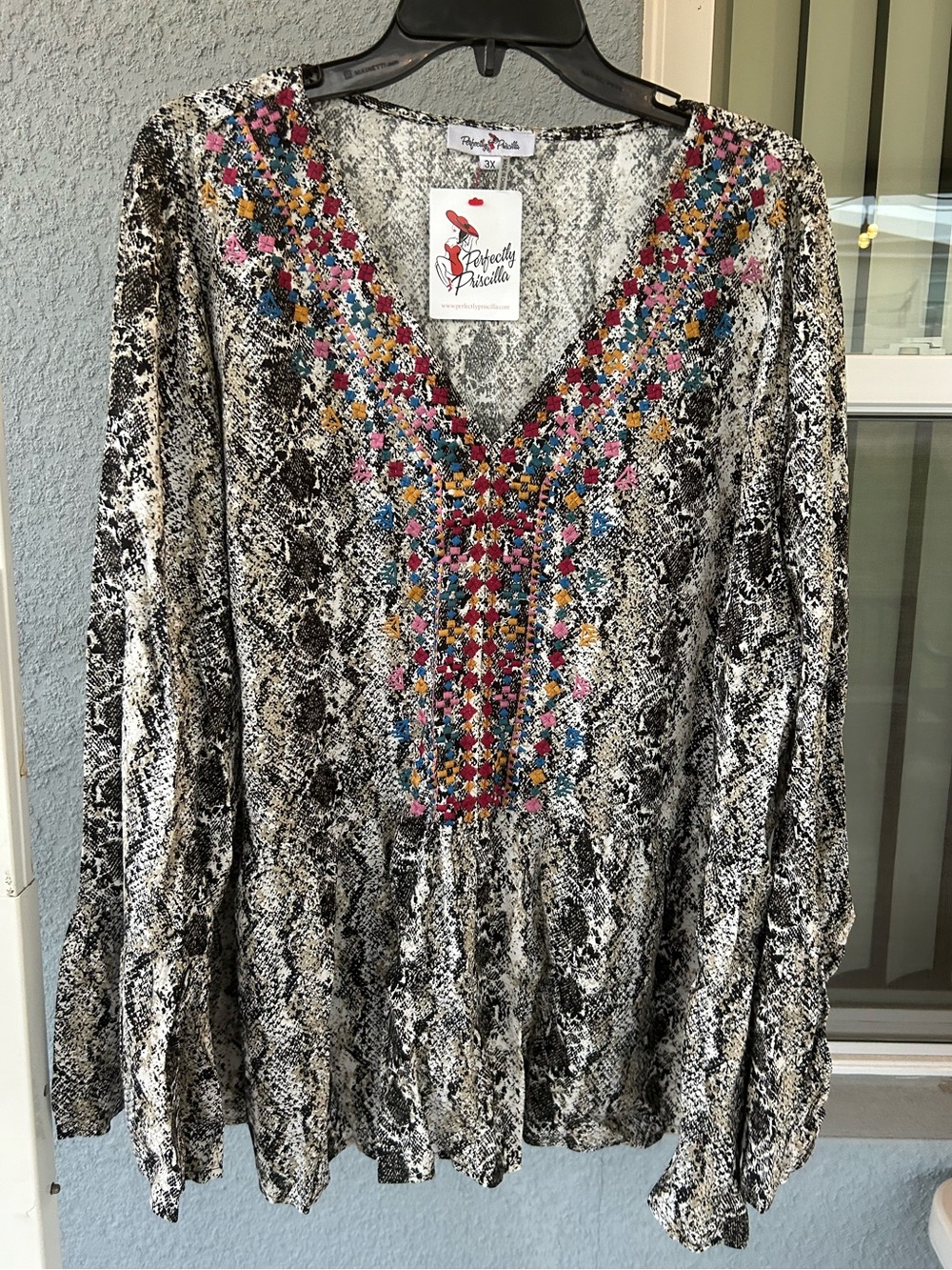 Perfectly Priscilla Women’s 3X Snake Print Boho Tunic Top Embroidered V-Neck